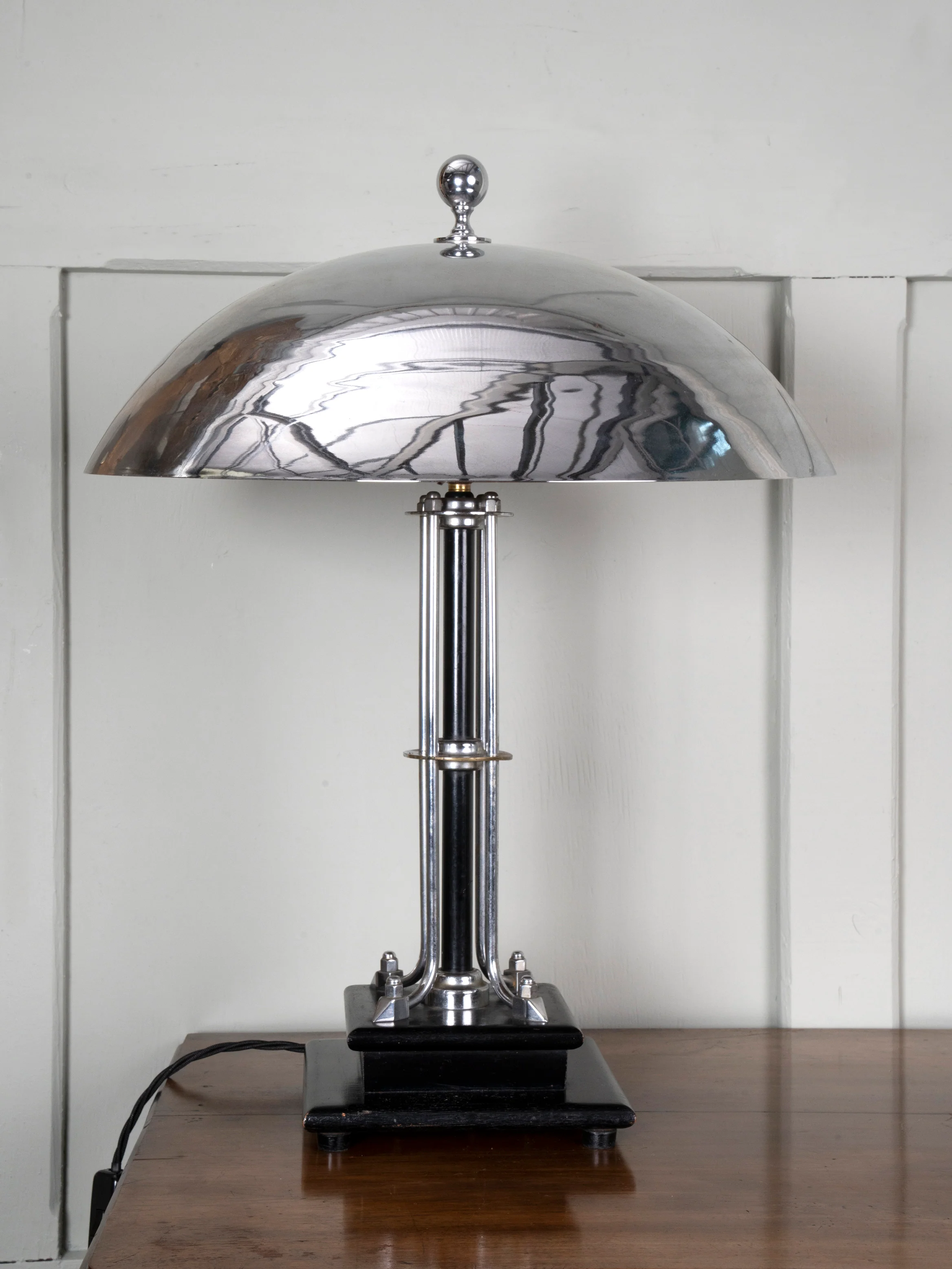An Ebonised Beech & Nickel Plated Table Lamp - Image 2