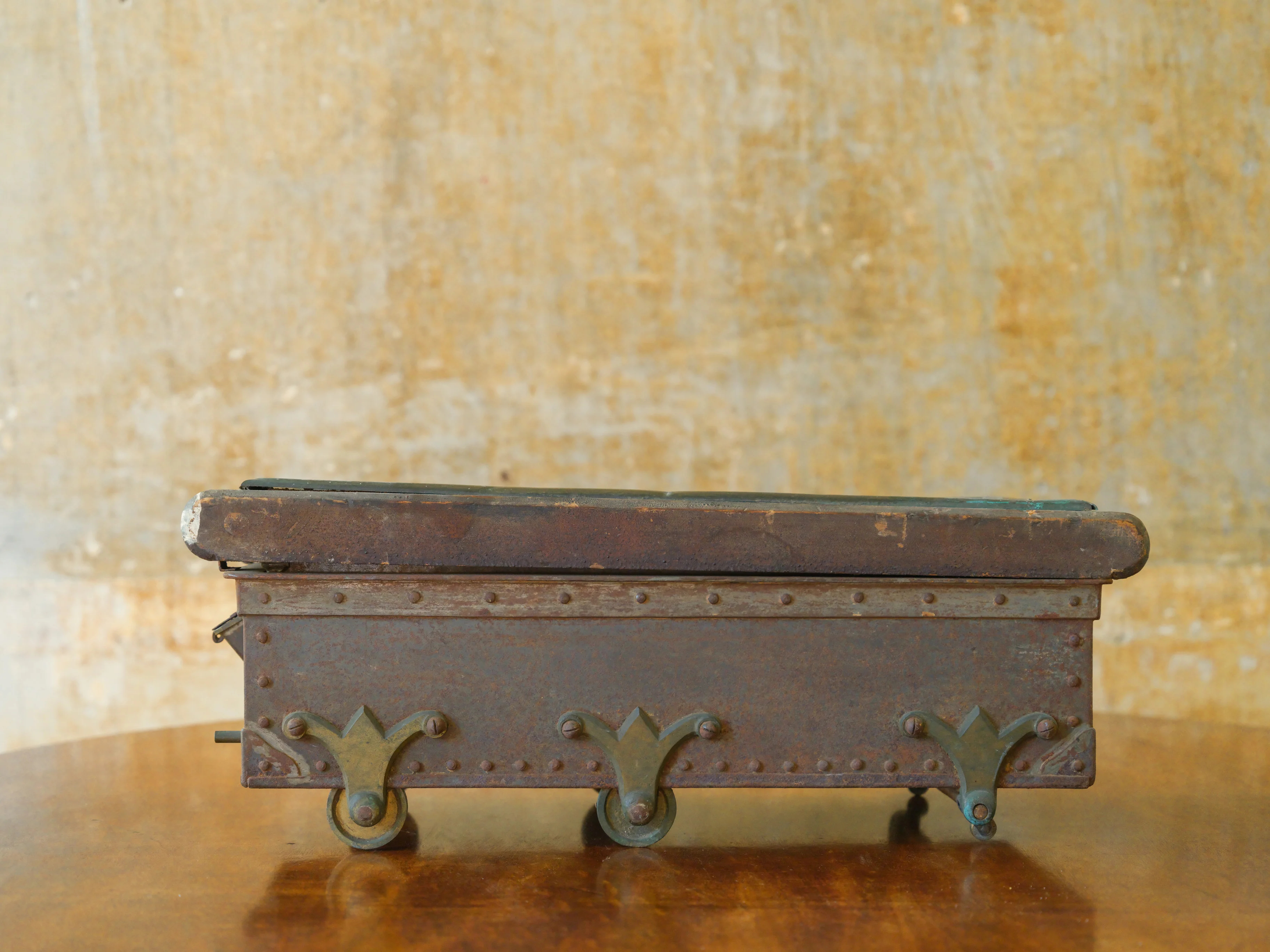A 19th Century Cheese Vat Desk Model - Image 4