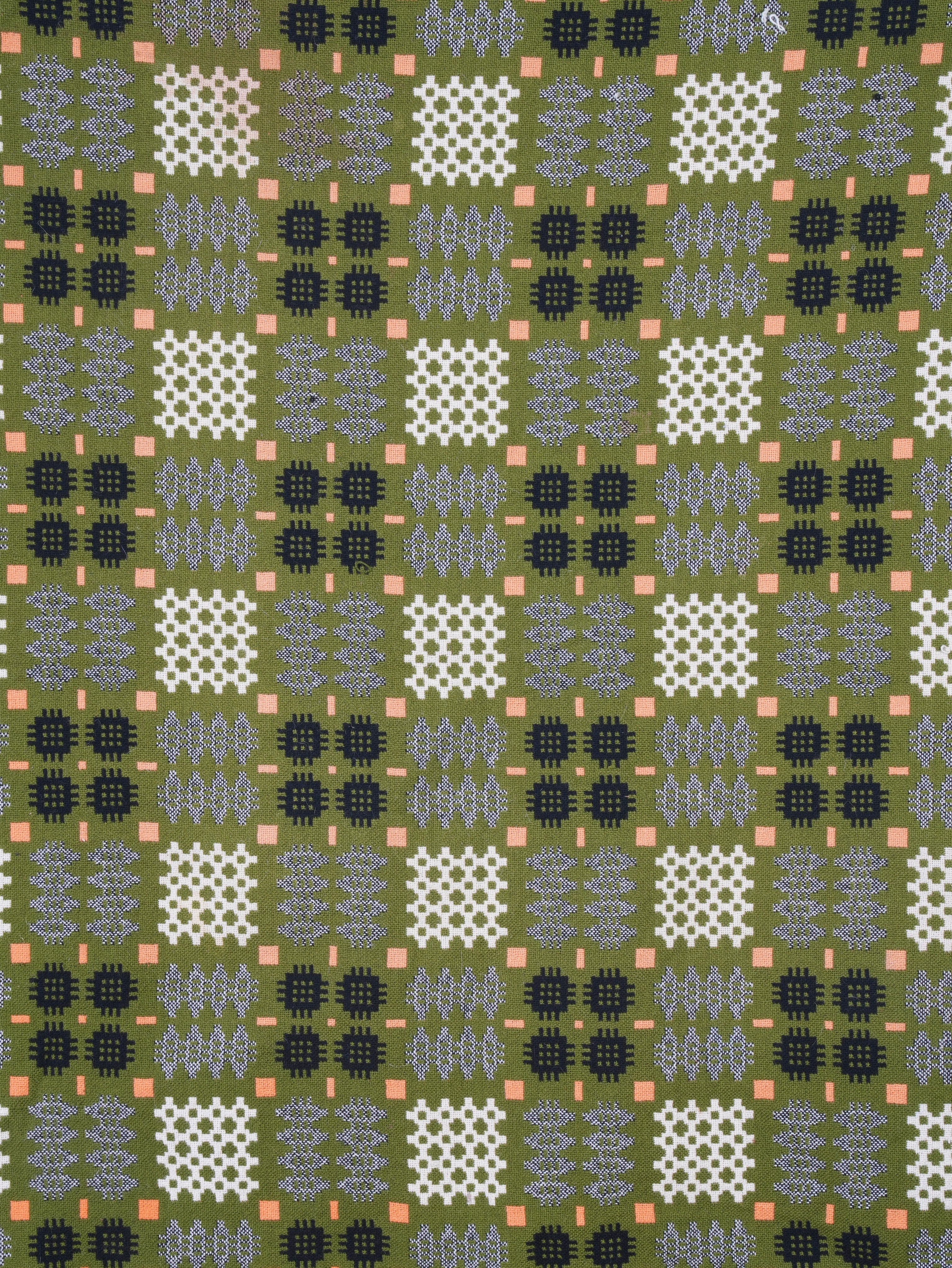 A Welsh Tapestry Blanket - Image 3