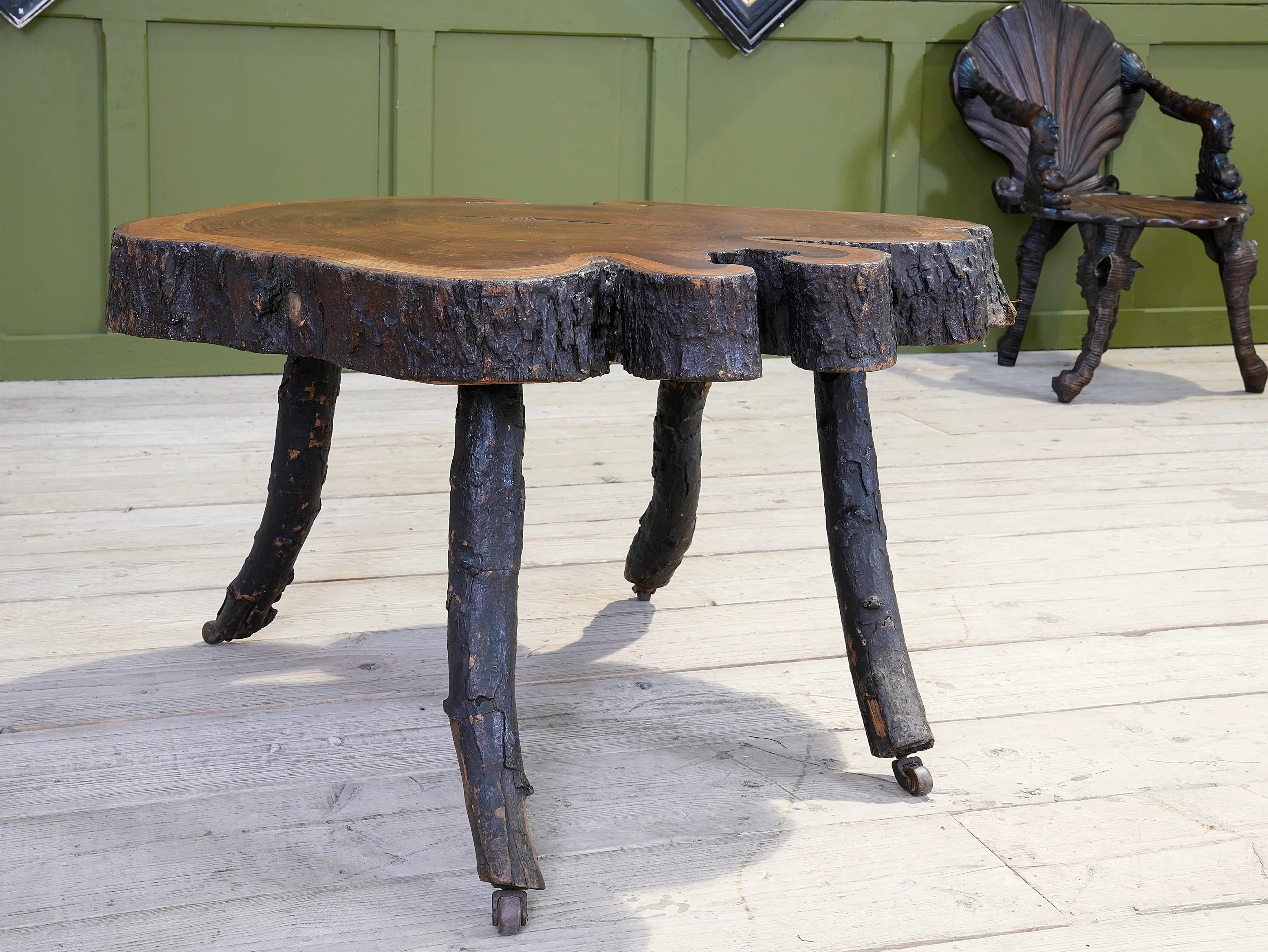 A 19th Century Grotto Table - Image 8